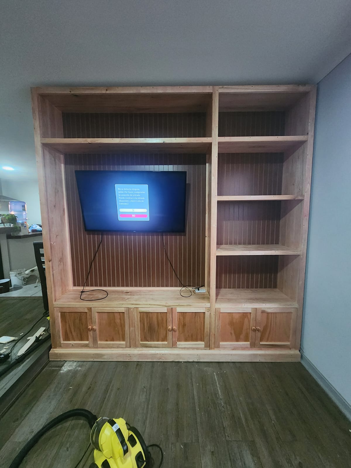 Mueble modular para TV en madera